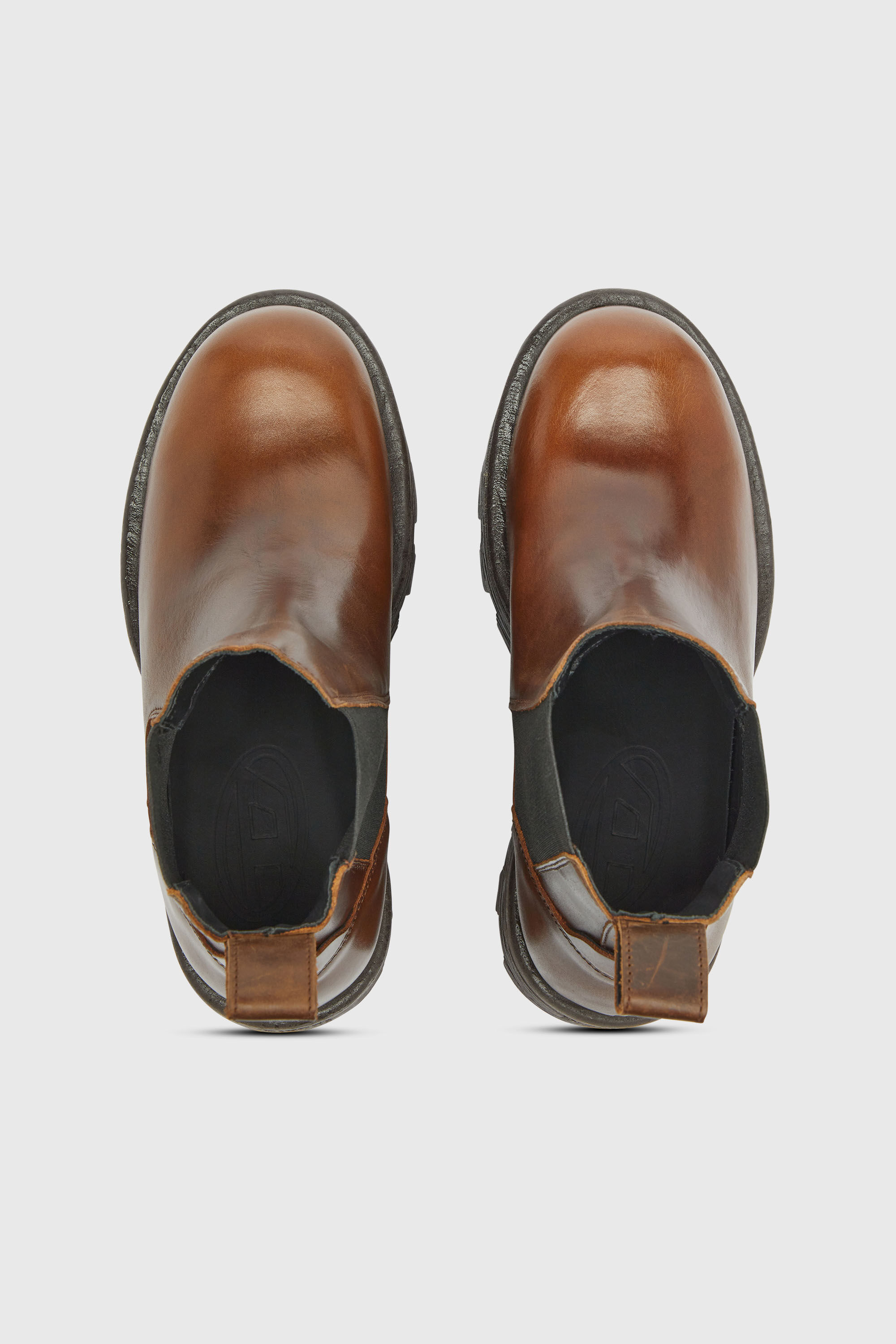 Diesel - D-HAMMER CHUNKY W, Woman's D-Hammer-Chelsea boots in leather in Brown - 4