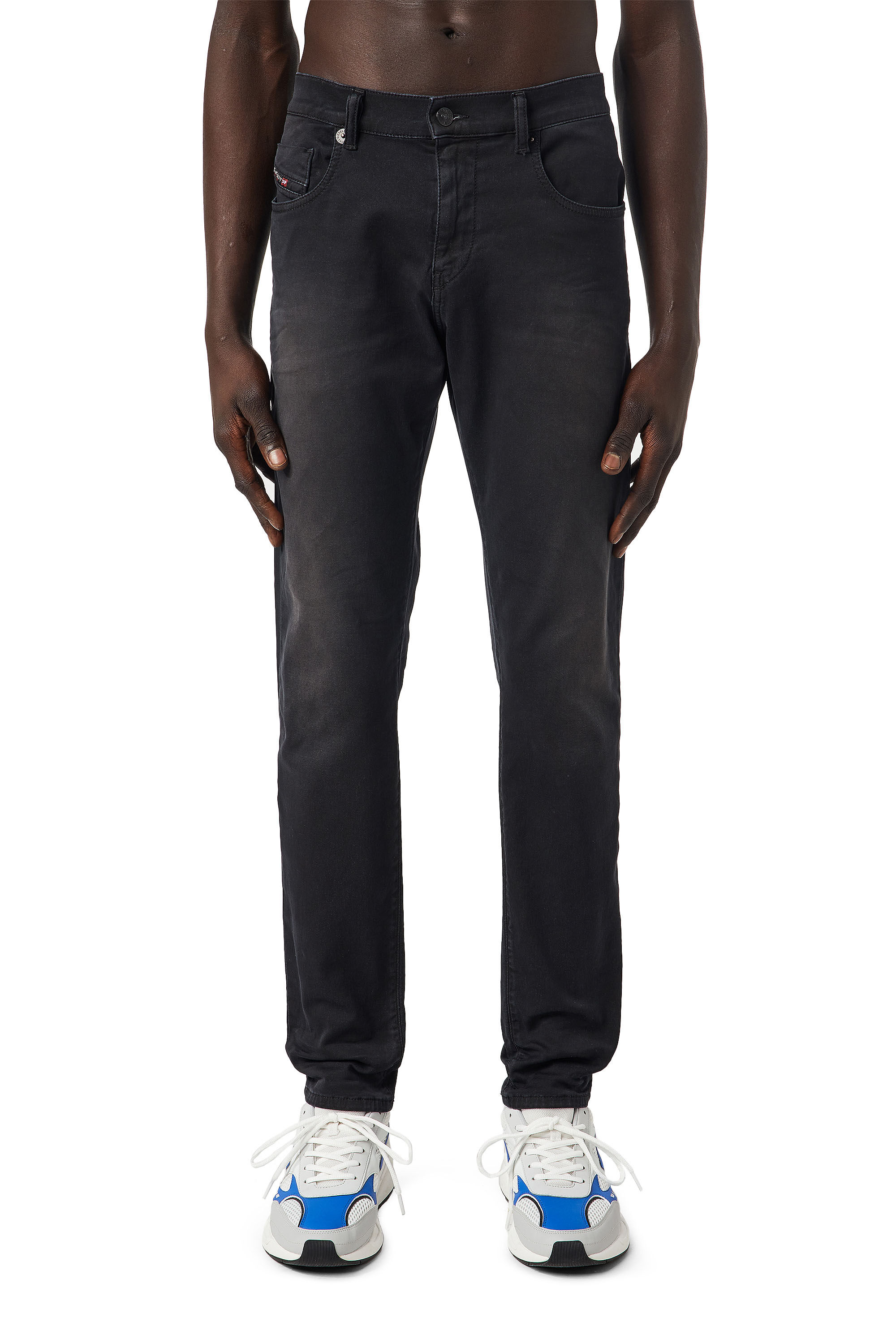 Diesel - D-Strukt JoggJeans® 0670M Slim, Black/Dark grey - Image 3