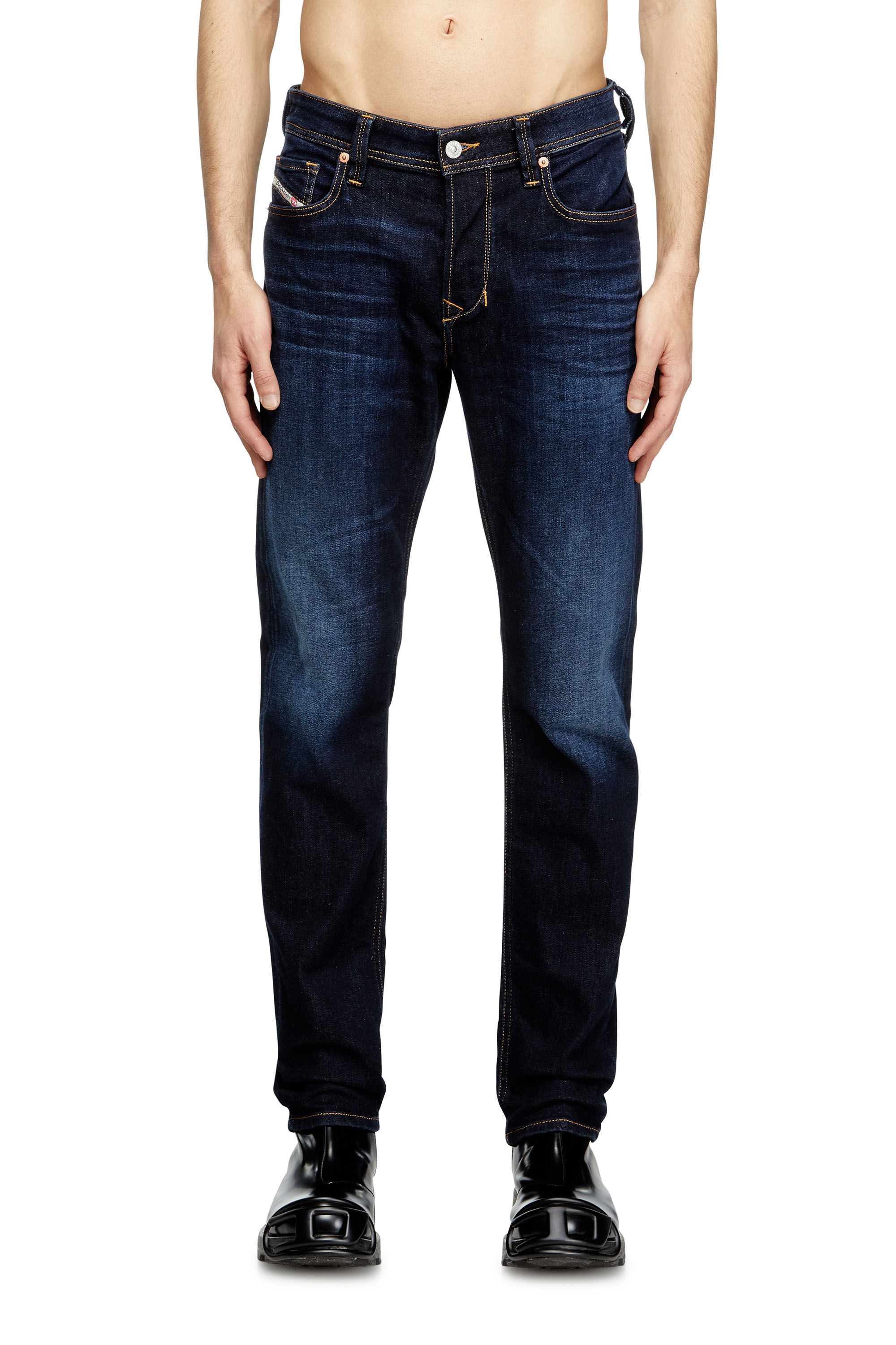 LARKEE-BEEX Man: Tapered Dark blue Jeans | Diesel.com