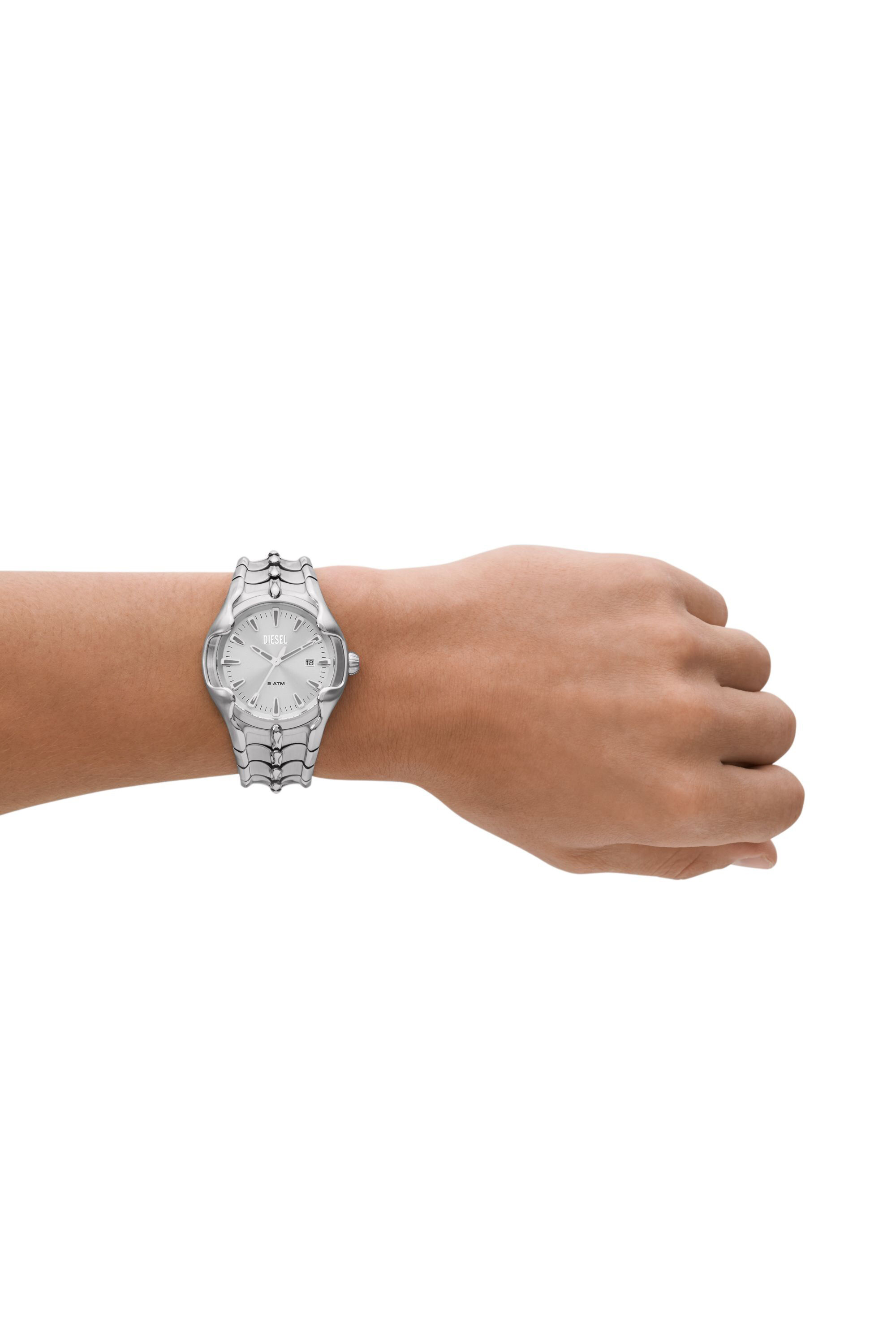 Hand watch silver top