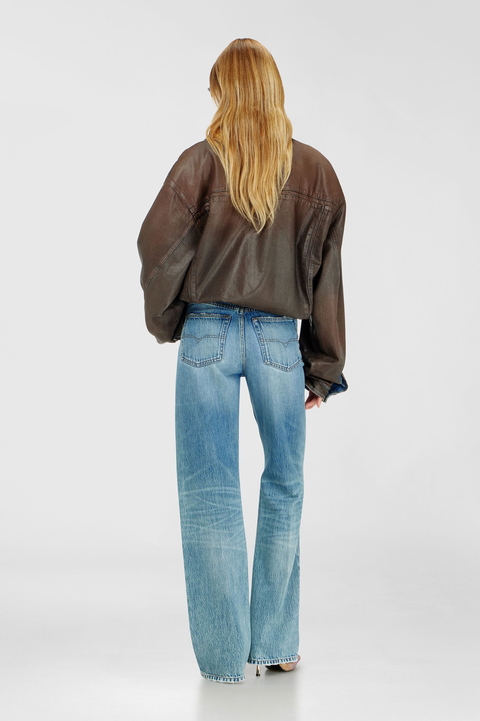 Diesel - Woman's Regular Jeans 1971 D-Sent 0DLDF, Light Blue - 3
