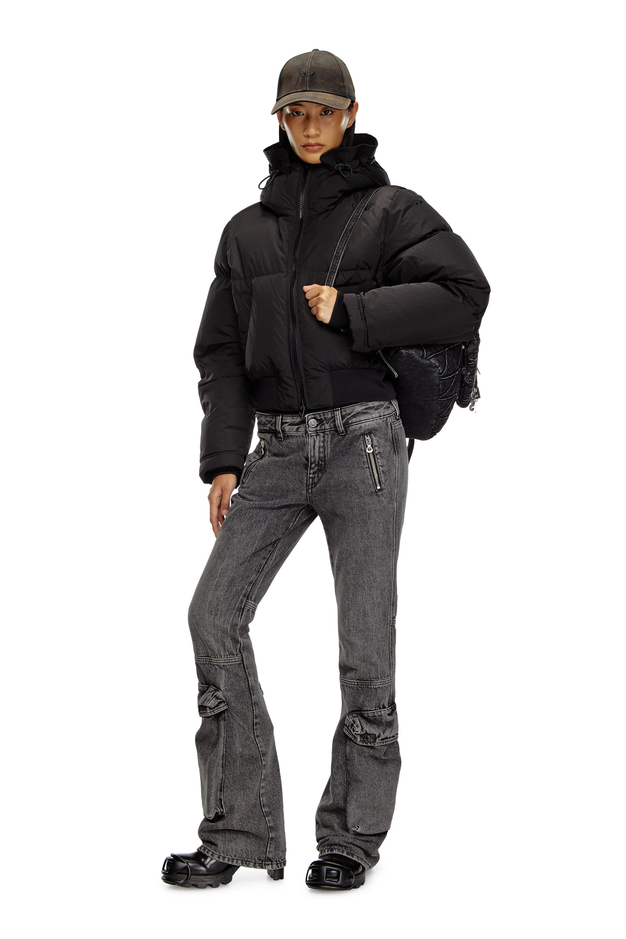 早い者勝ち!!! DIESEL ◆ダウンジャケット｜W-Peyt-Short-New-P1 W-PEYT-SHORT-NEW-P1 Hooded down jacket in crinkled nylon