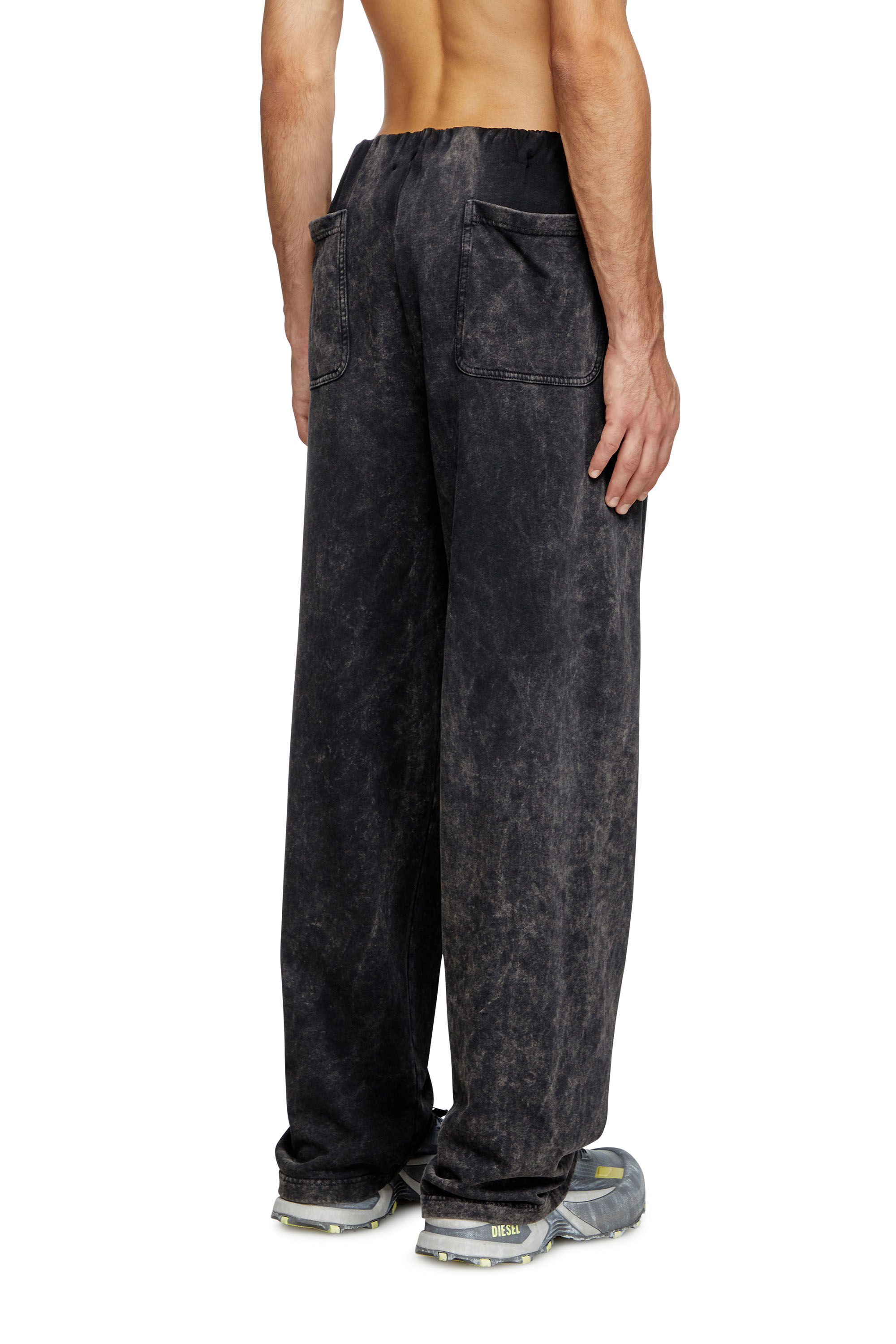 Diesel sweatpants store