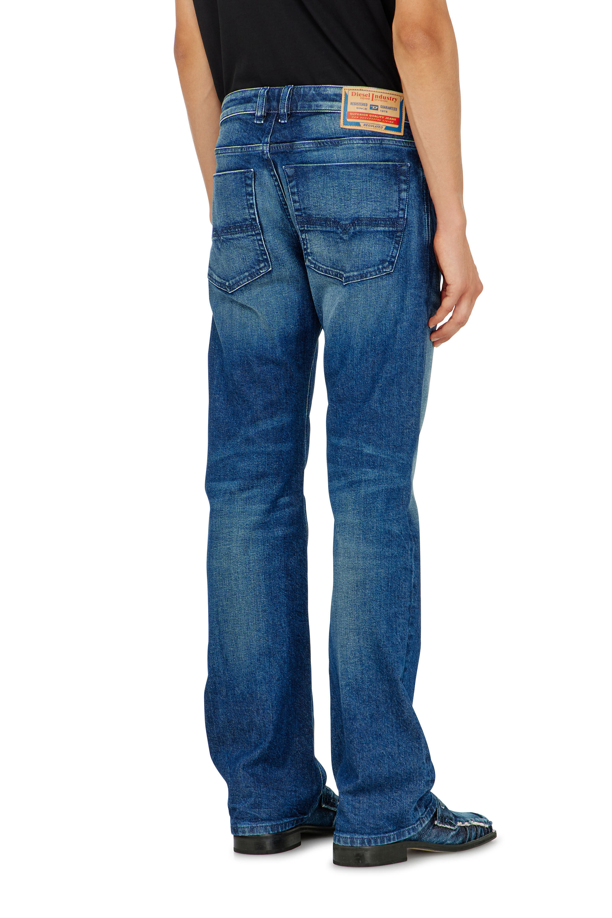 Diesel - Man's Bootcut Jeans 2007 Zatiny 09L51, Dark Blue - 5