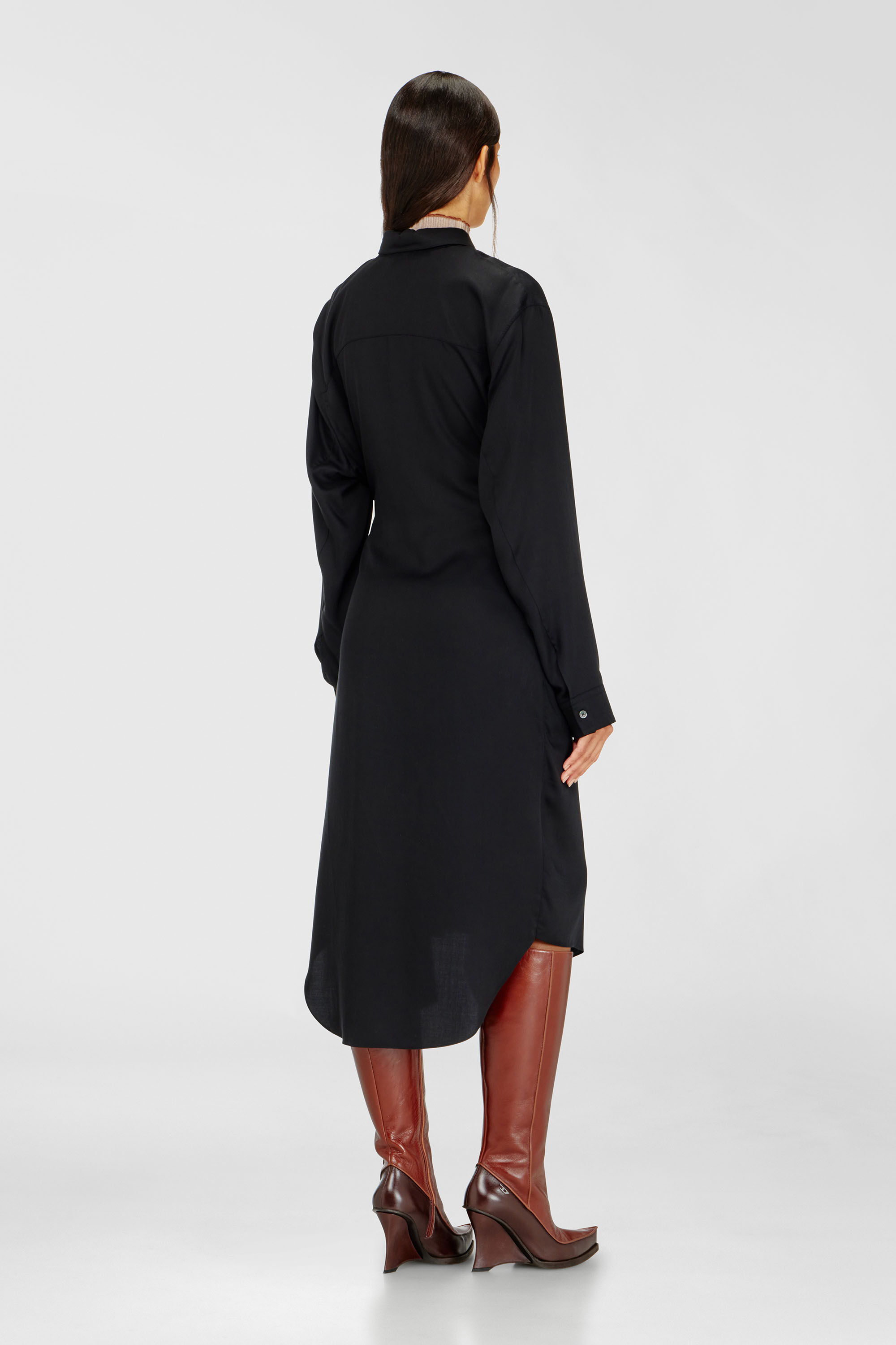Diesel - D-ILETTA-S1, Woman's Midi shirt dress with twisted detail in Black - 4