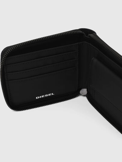 Diesel zip around wallet Clearance