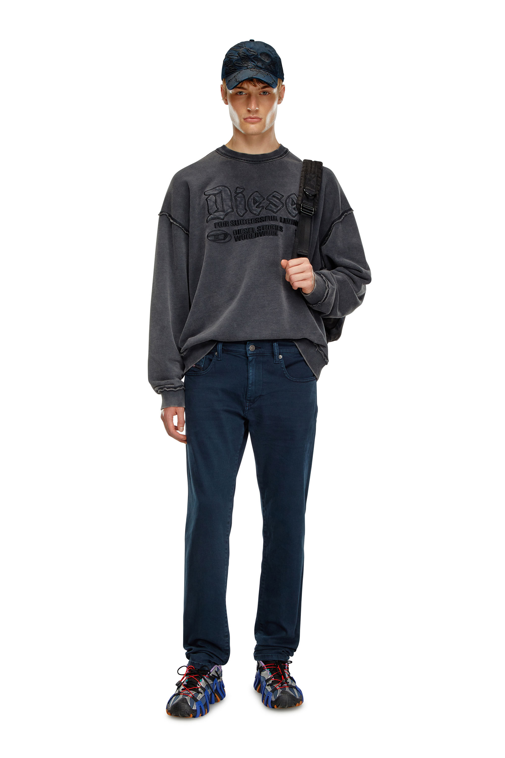 Diesel - 2019 D-Strukt 0QWTY Slim Jeans, Medium blue - Image 1