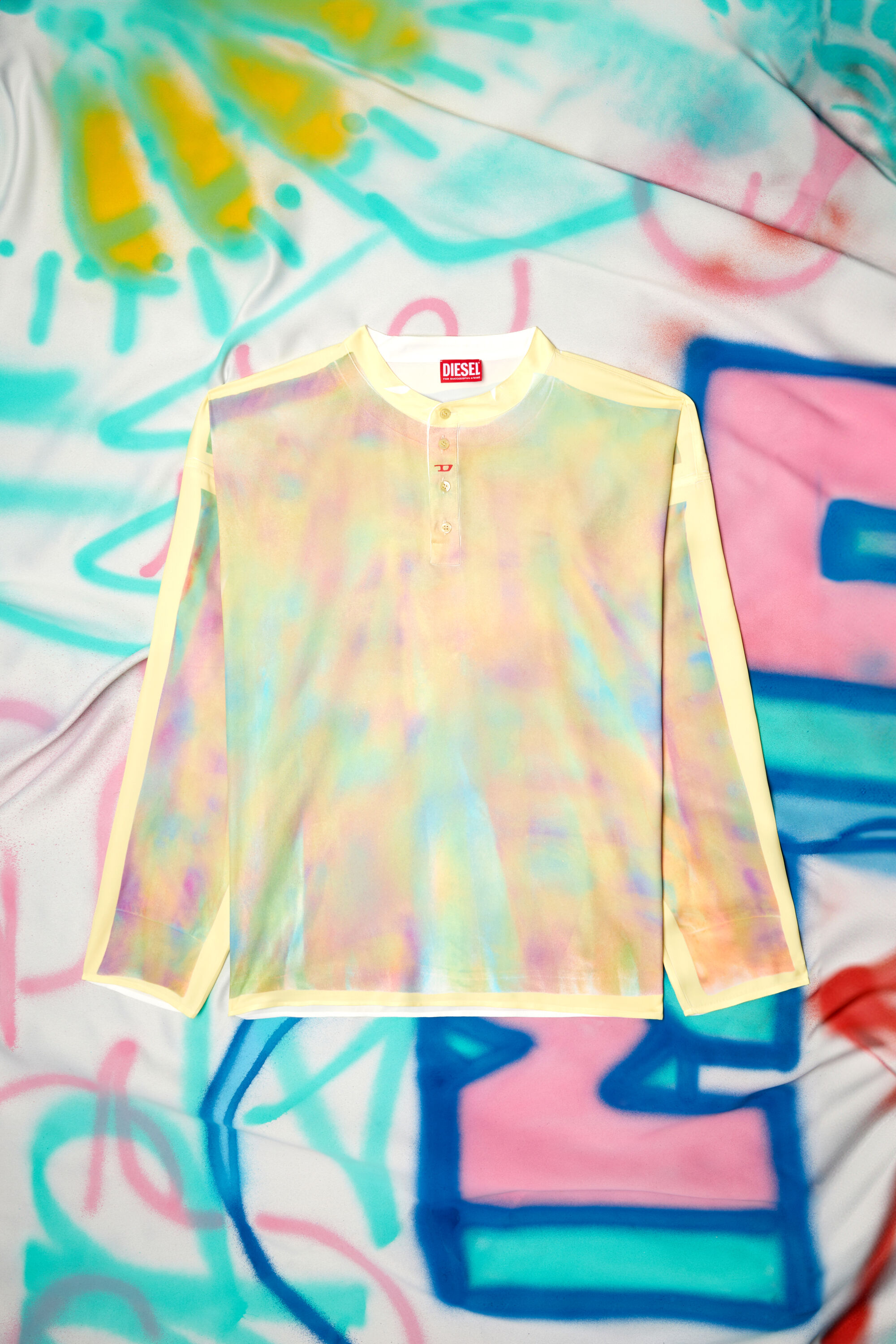 Diesel - T-OLAVI-A-SER-GRAFFITI-CHI, Unisex's Henley top with graffiti print in Yellow/Green - 2