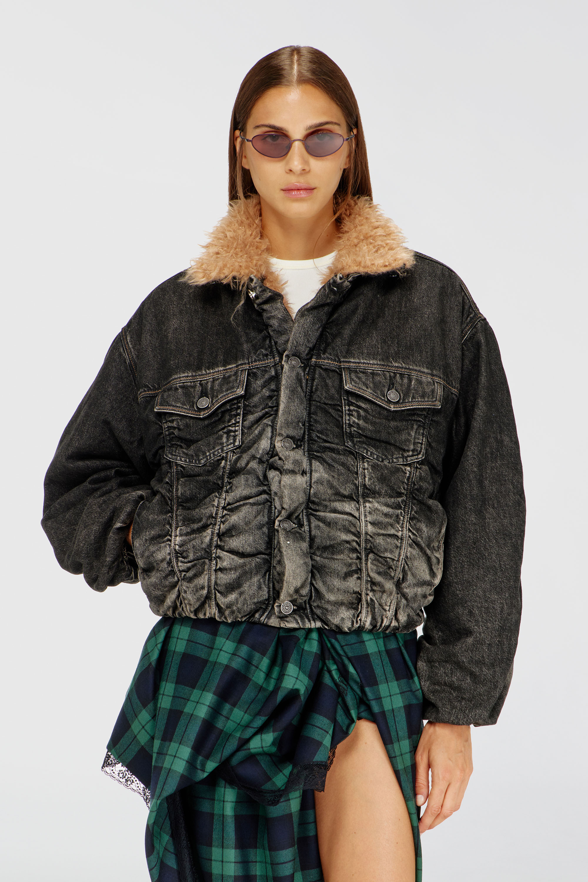 Diesel - D-CURLY-FSJ, Unisex's Teddy-lined trucker jacket in dirty-effect denim in Black/Dark grey - 6