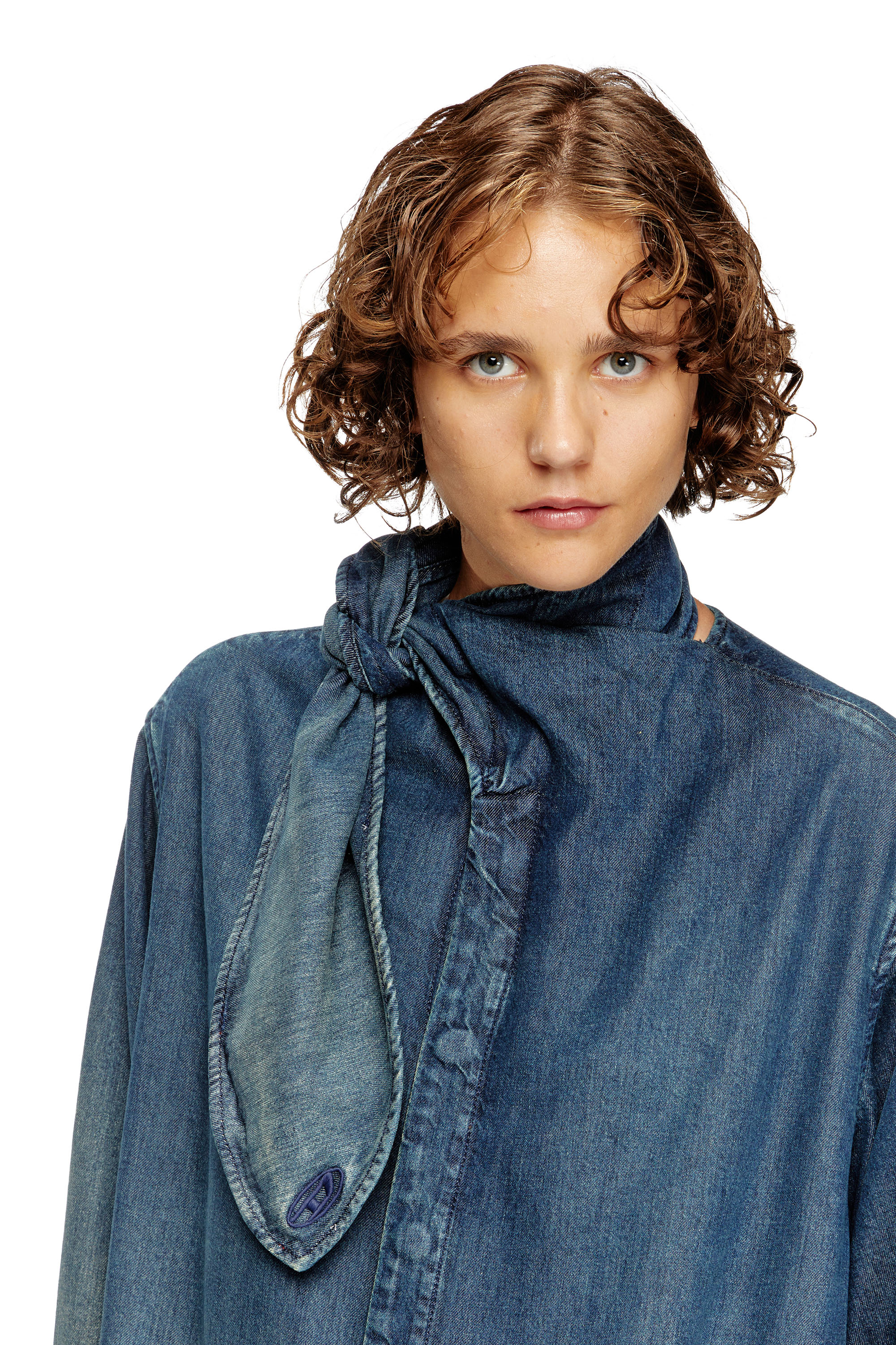 Diesel - DE-BARBARA-S, Woman's Long shirt dress in fluid denim in Dark Blue - 4