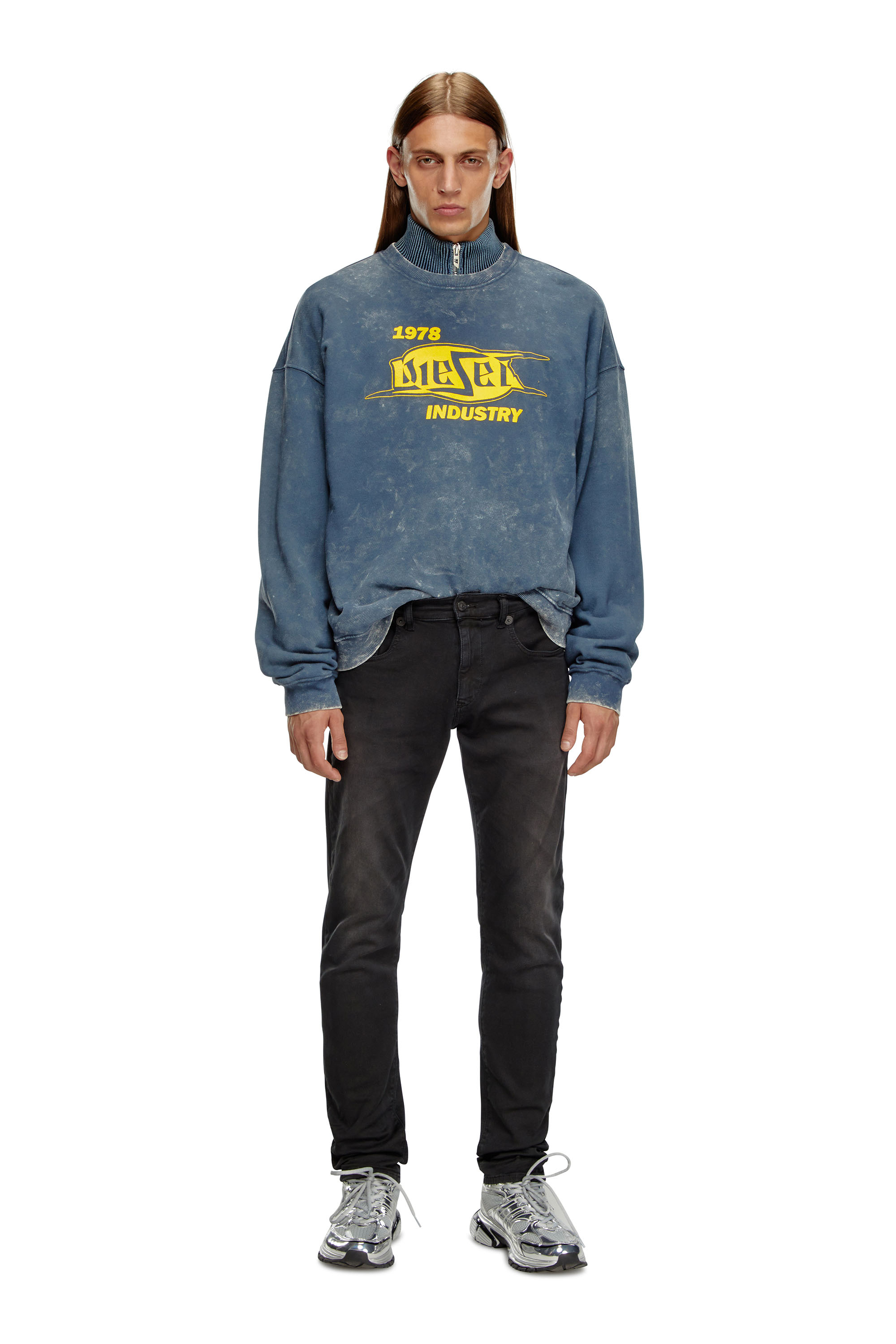 Slim 2060 D-Strukt Joggjeans® 0670M, Black/Dark grey Diesel - Man's Slim 2060 D-Strukt Joggjeans® 0670M, Black/Dark grey - 1