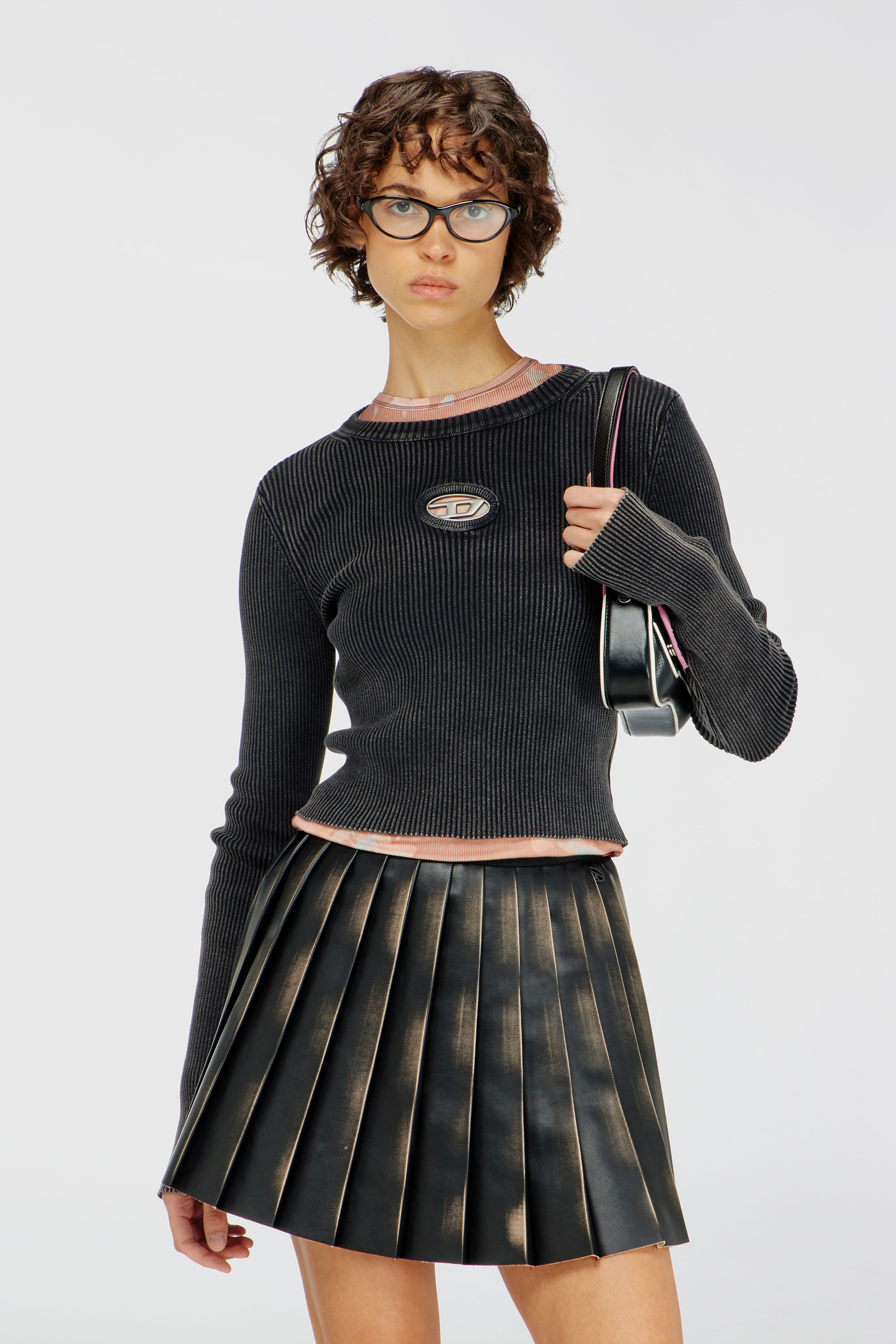 Diesel - M-ANCHOR-A, Woman's Cropped jumper with cut-out logo in Black - 3