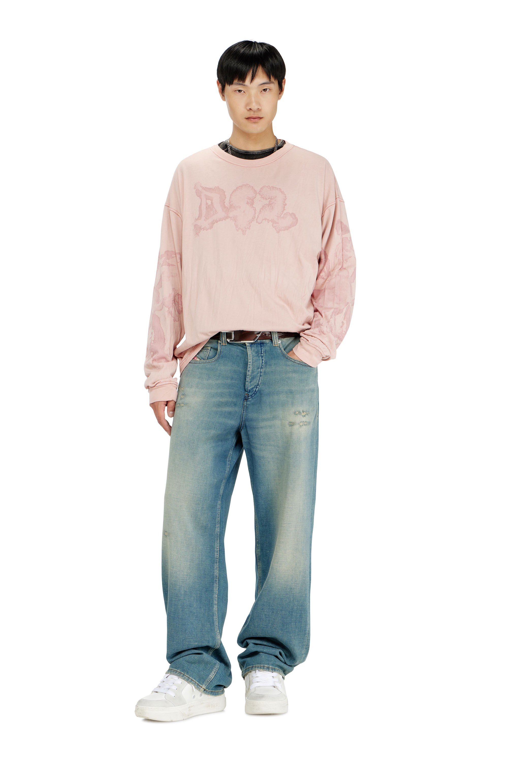 Diesel - T-BOXT-LS-AA4, Man's Relaxed long sleeve tee with blotched print in Pink - 1