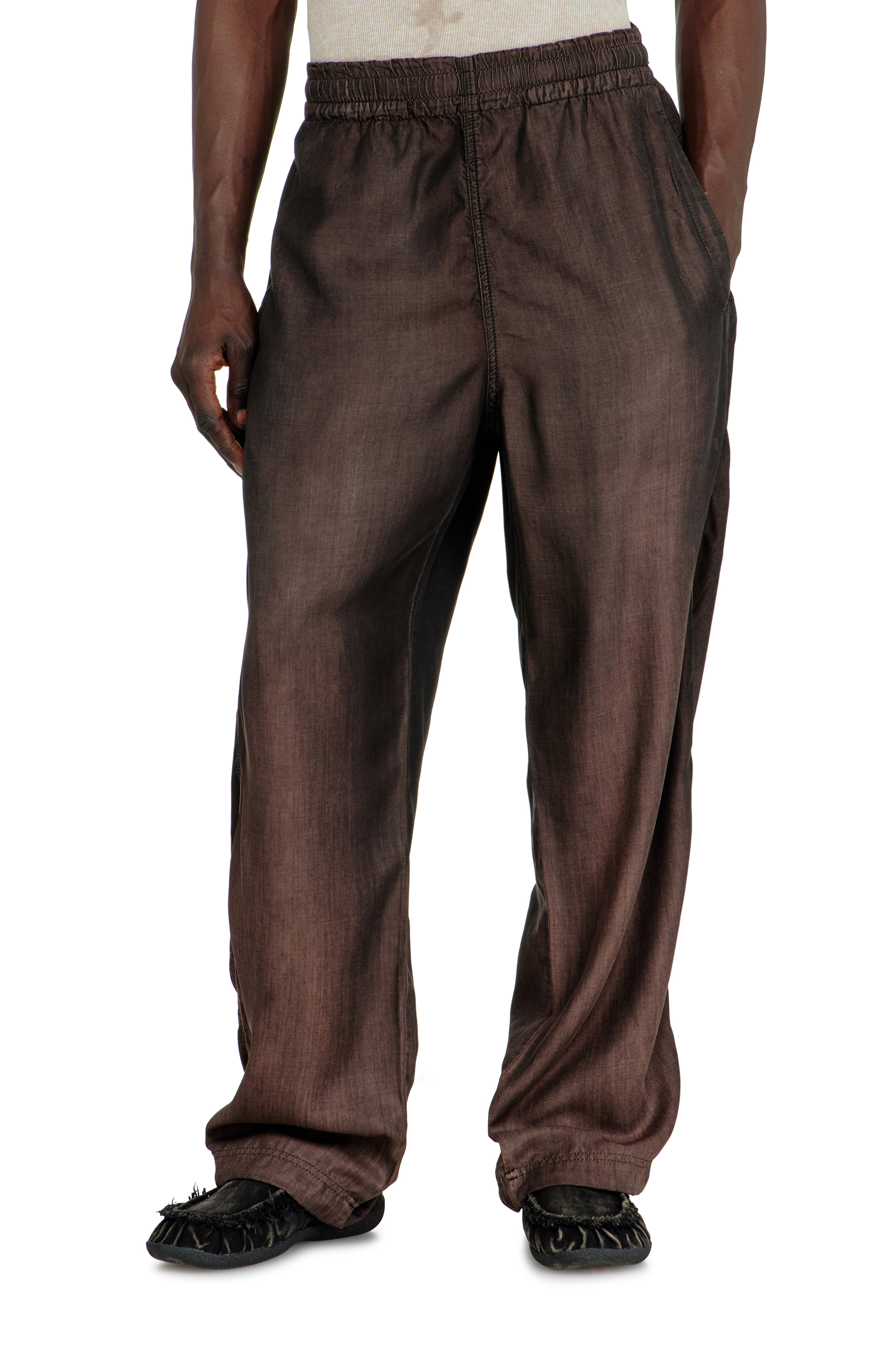 Diesel - Unisex's Relaxed Jeans D-Roder 068YF, Dark Brown - 1