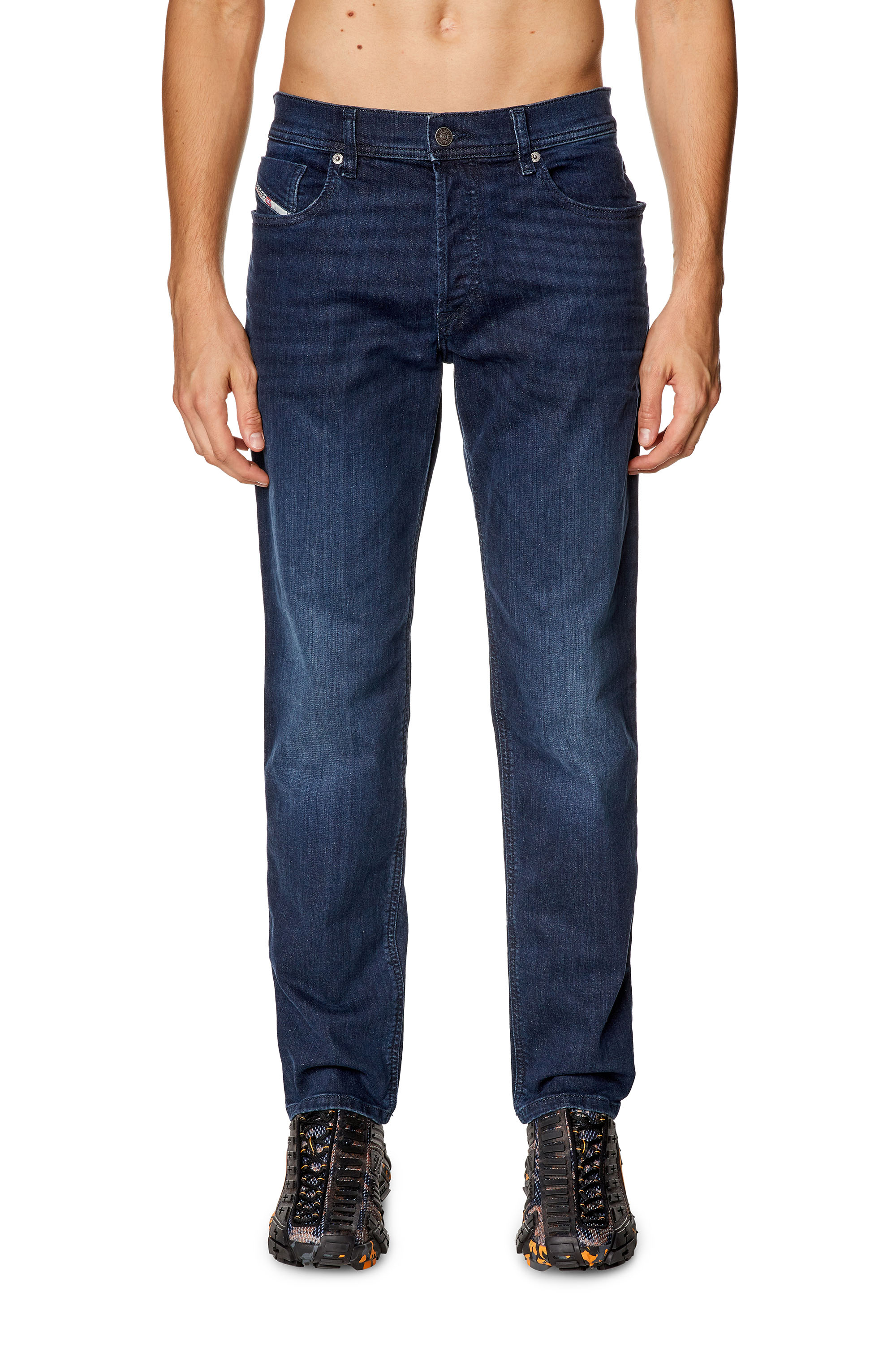 Diesel - Tapered Jeans 2023 D-Finitive 0CNAA, Dark Blue - Image 2