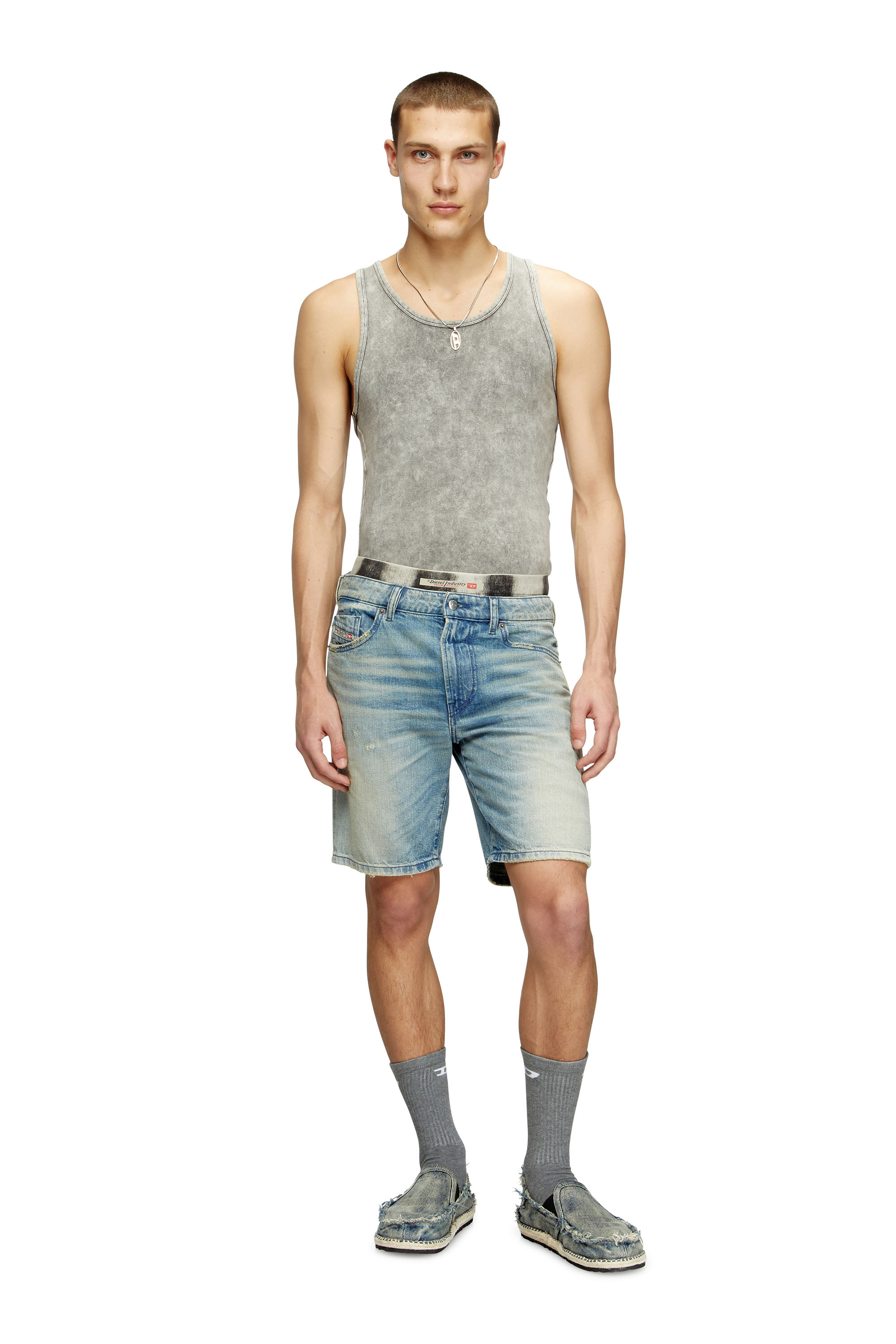 Diesel - D-FIN, Man's Slim shorts in worn-effect denim in Light Blue - 2