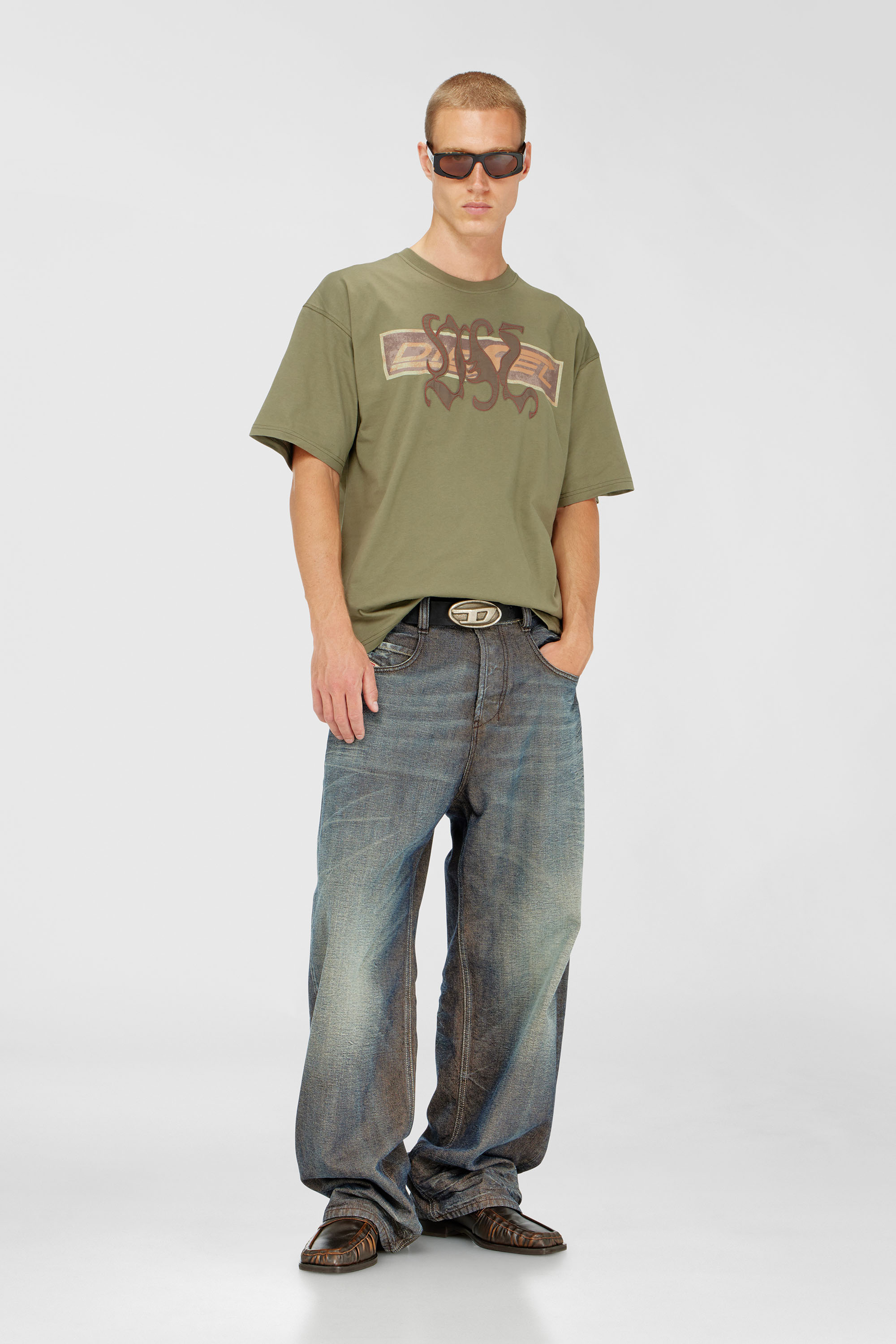 T-shirt with graphic print and patches