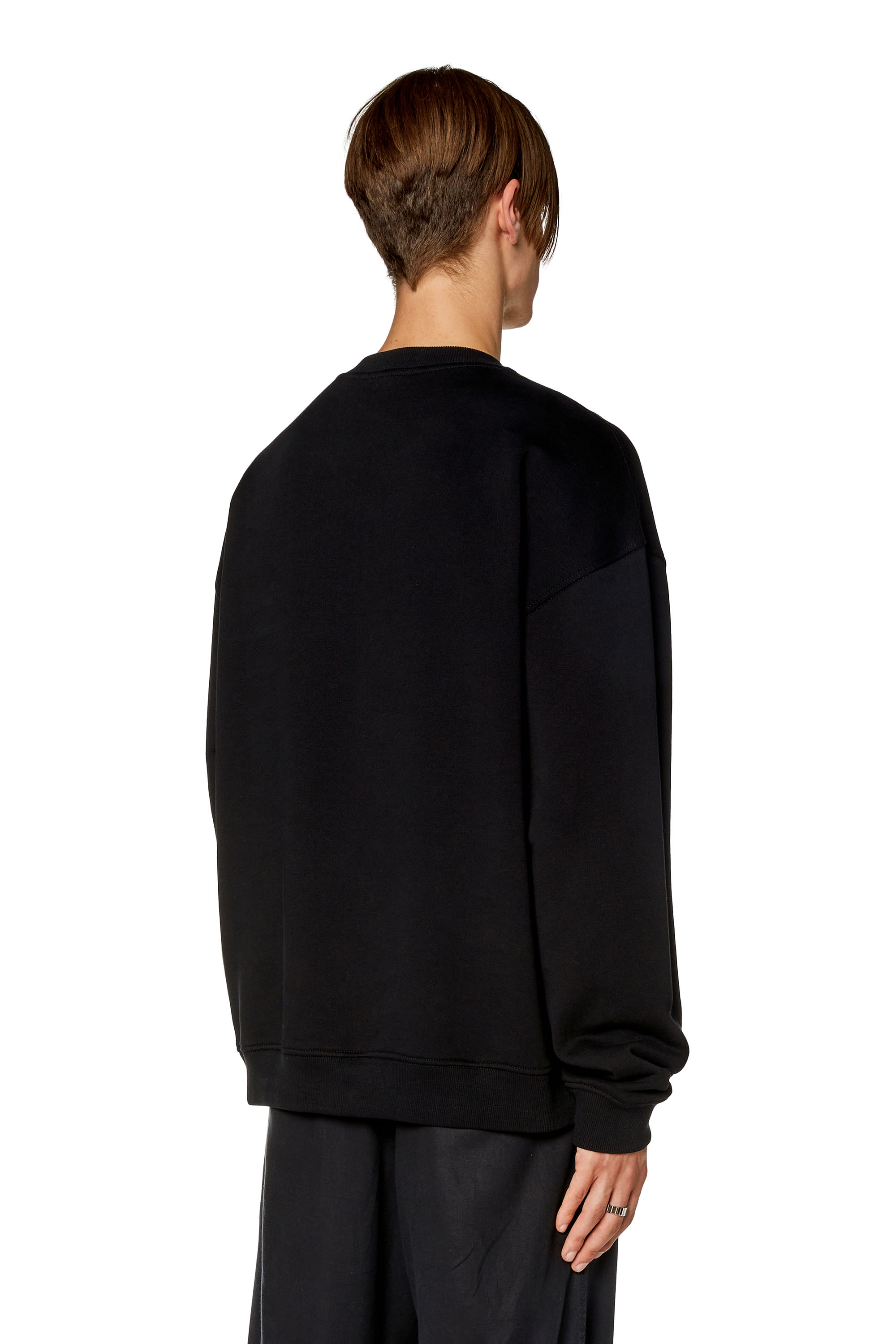Diesel - S-NLABEL-L1, Man Oversized sweatshirt with logo patch in Black - Image 4