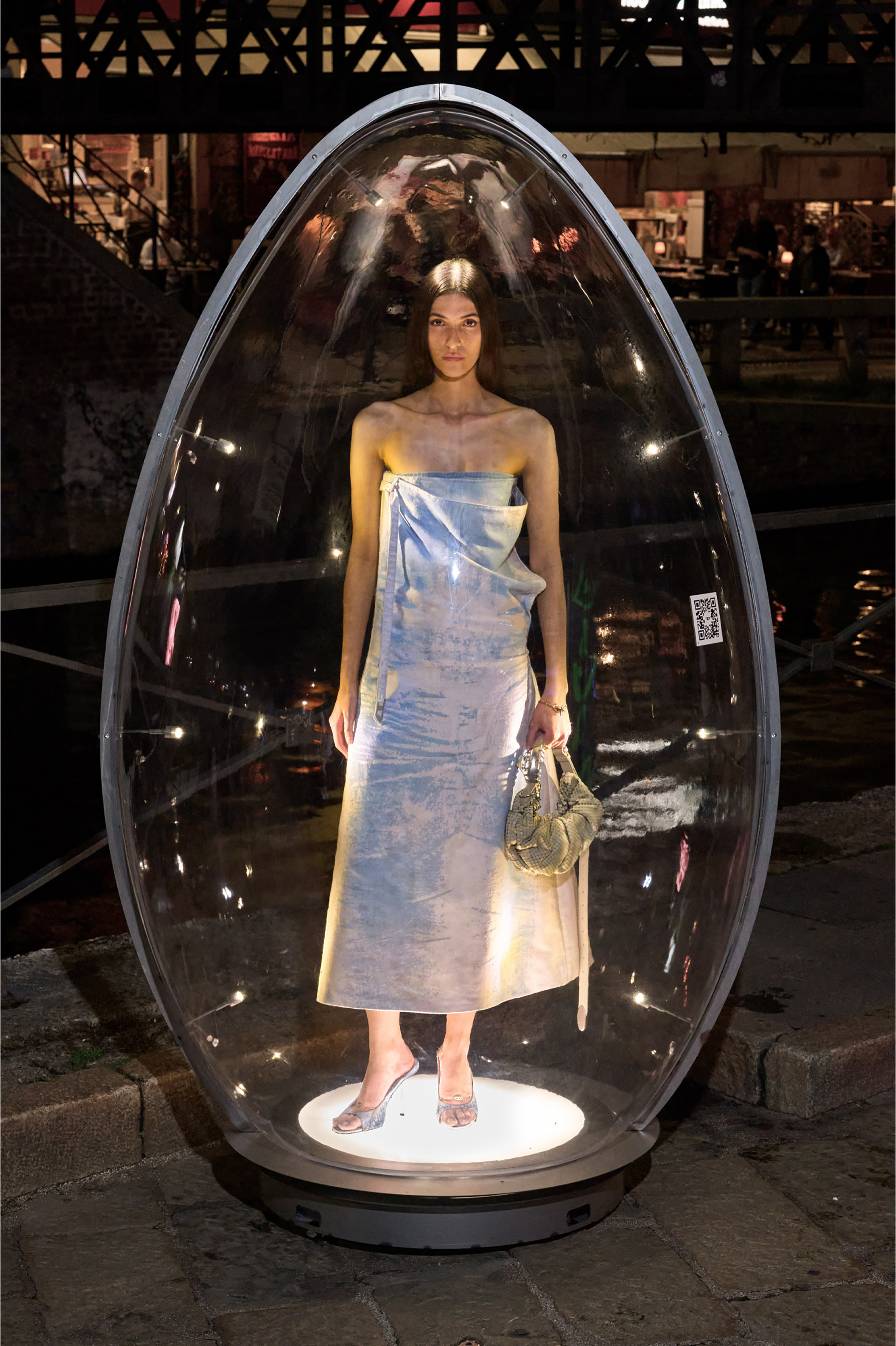 Diesel - DE-ERONIX-FSI, Woman's Long dress in coloured satin denim in Light Blue - 6