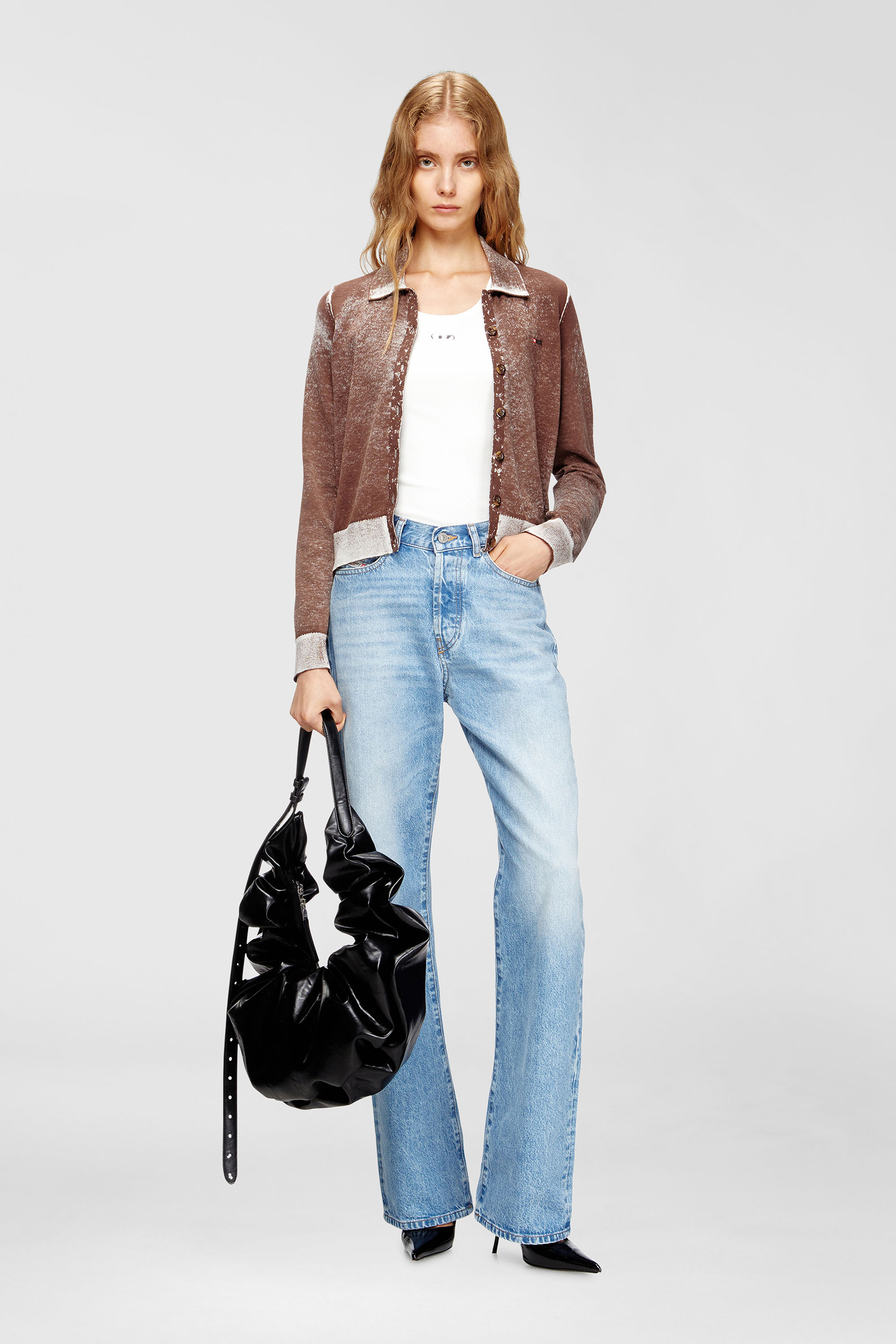 Diesel - GRAB-D HOBO L, Woman's Grab-D-Large scrunched hobo bag in Black - 1