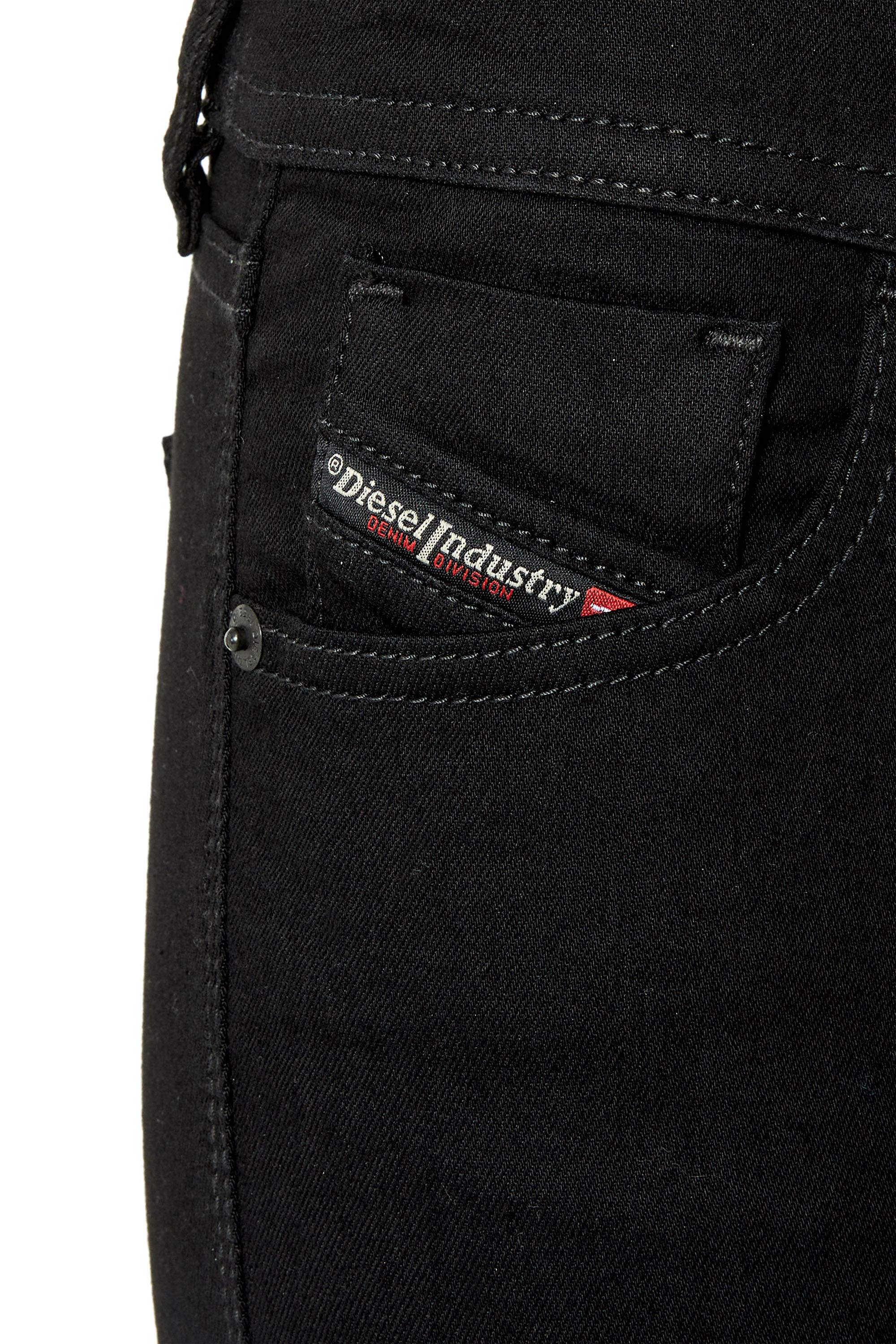 Diesel - 2018 SLANDY-LOW 069EF Super skinny Jeans, Black/Dark grey - Image 3
