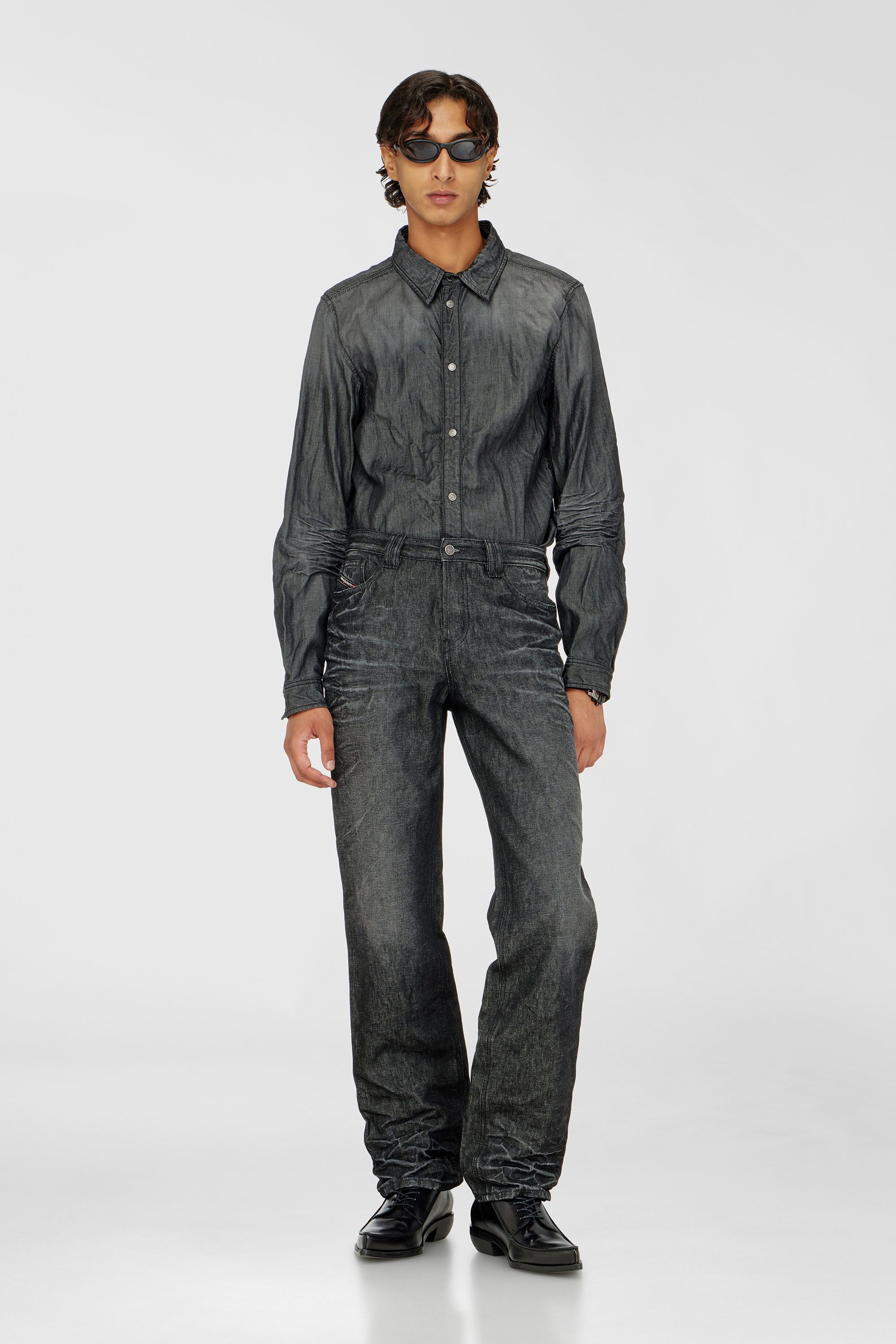Shirt in creased denim