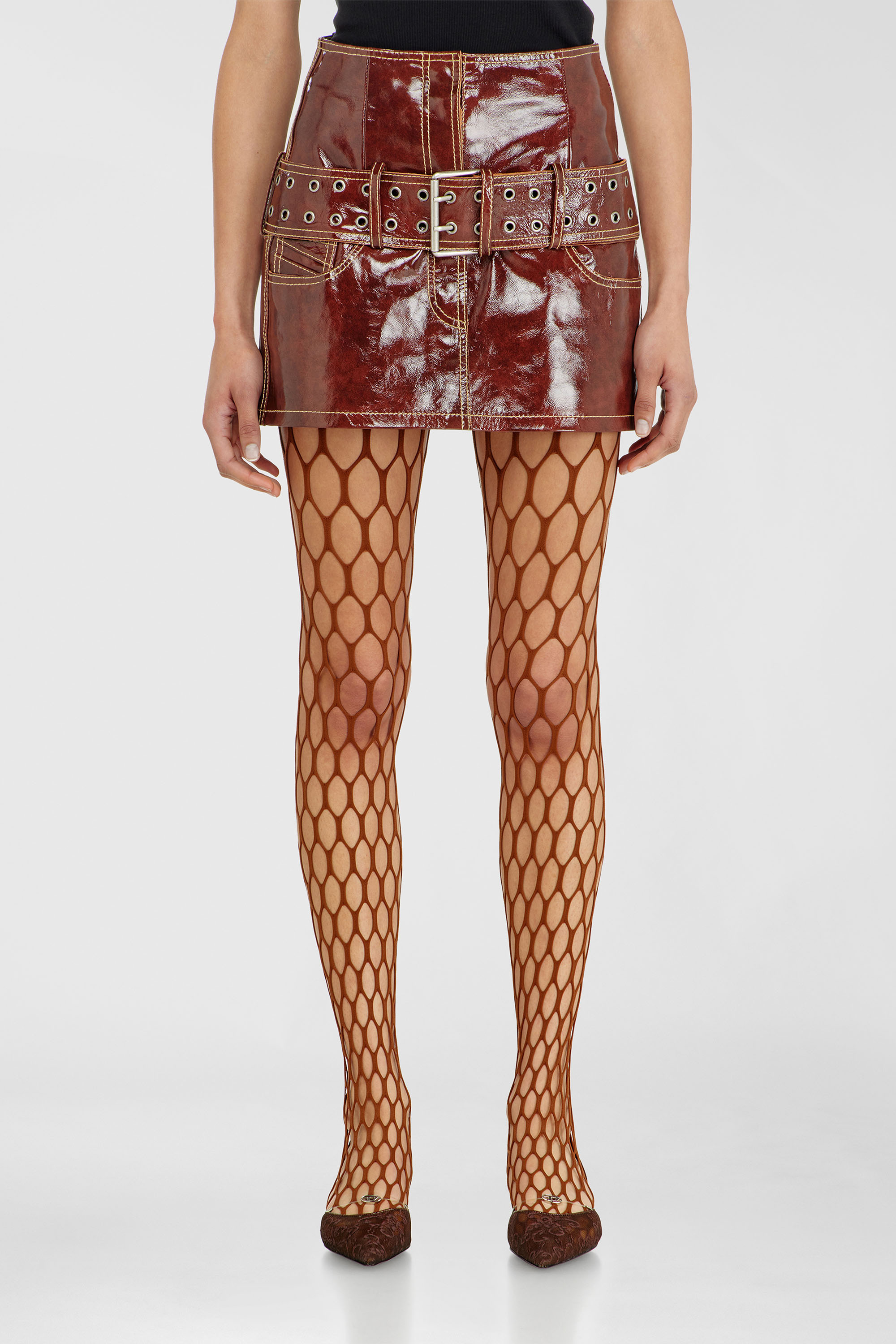 Diesel - L-EVANT, Woman's Patent-leather miniskirt with belt in Brown - 3