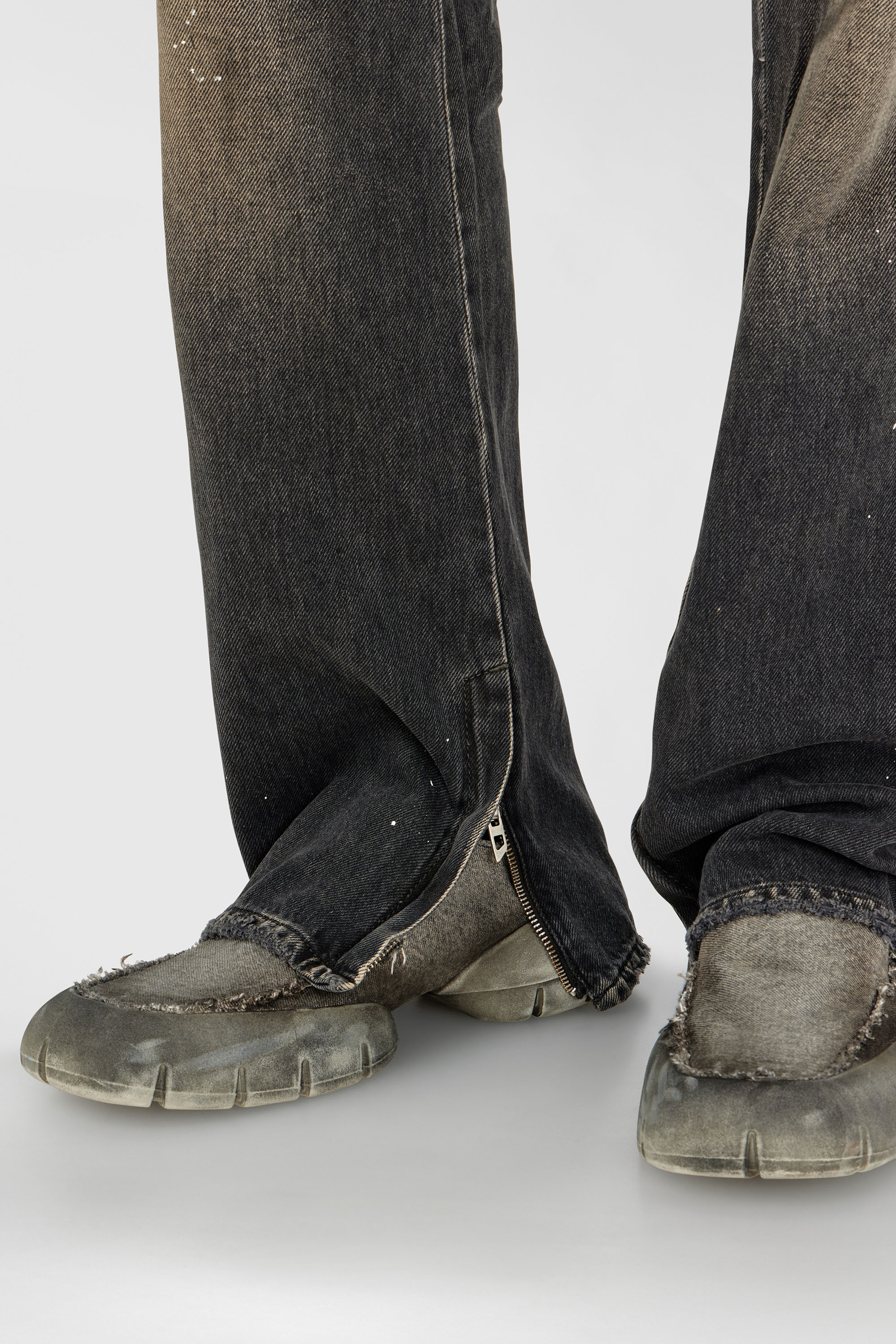 Diesel - Man's Bootcut Jeans 1998 D-Buck 09P64, Black/Dark grey - 7